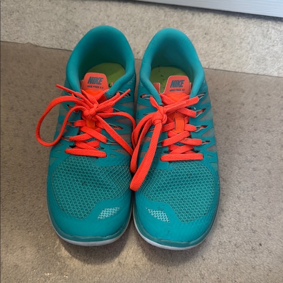 Nike Blue and Orange Sneakers Lightweight Mesh Design - Picture 1 of 5